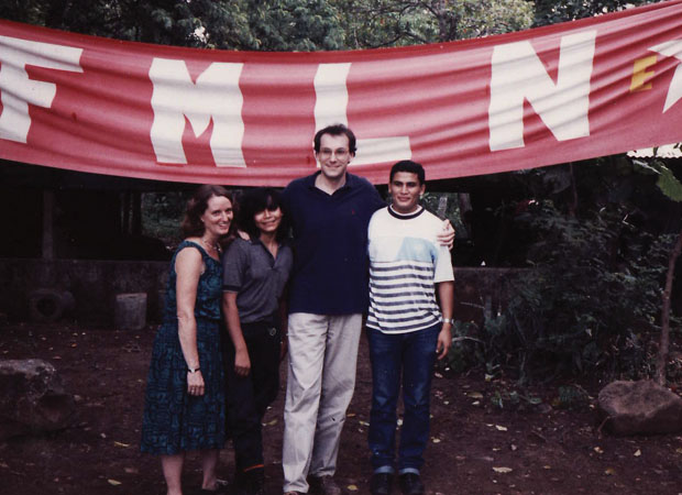 Meeting with FMLN guerrilla leaders in Quezapa, El Salvador to discuss peace negotiations in 1991
